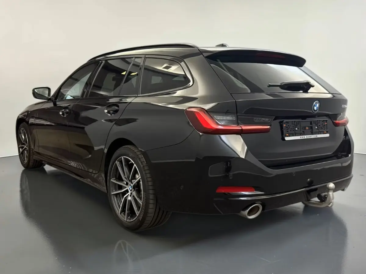 330e ** LED. NAVI+, LEDER, TREKH, SPORTST, ACC, KEYLESS, ALARM, 18-inch LMV ** 1e EIG - UNFALLFREI ** ** INFORMEER OOK NAAR ONZE AANTREKKELIJKE FINANCIAL-LEASE TARIEVEN **