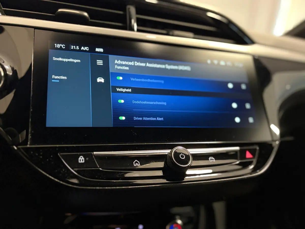 Electric GS 50 kWh | CAMERA | NAVI | CAR PLAY | LED |