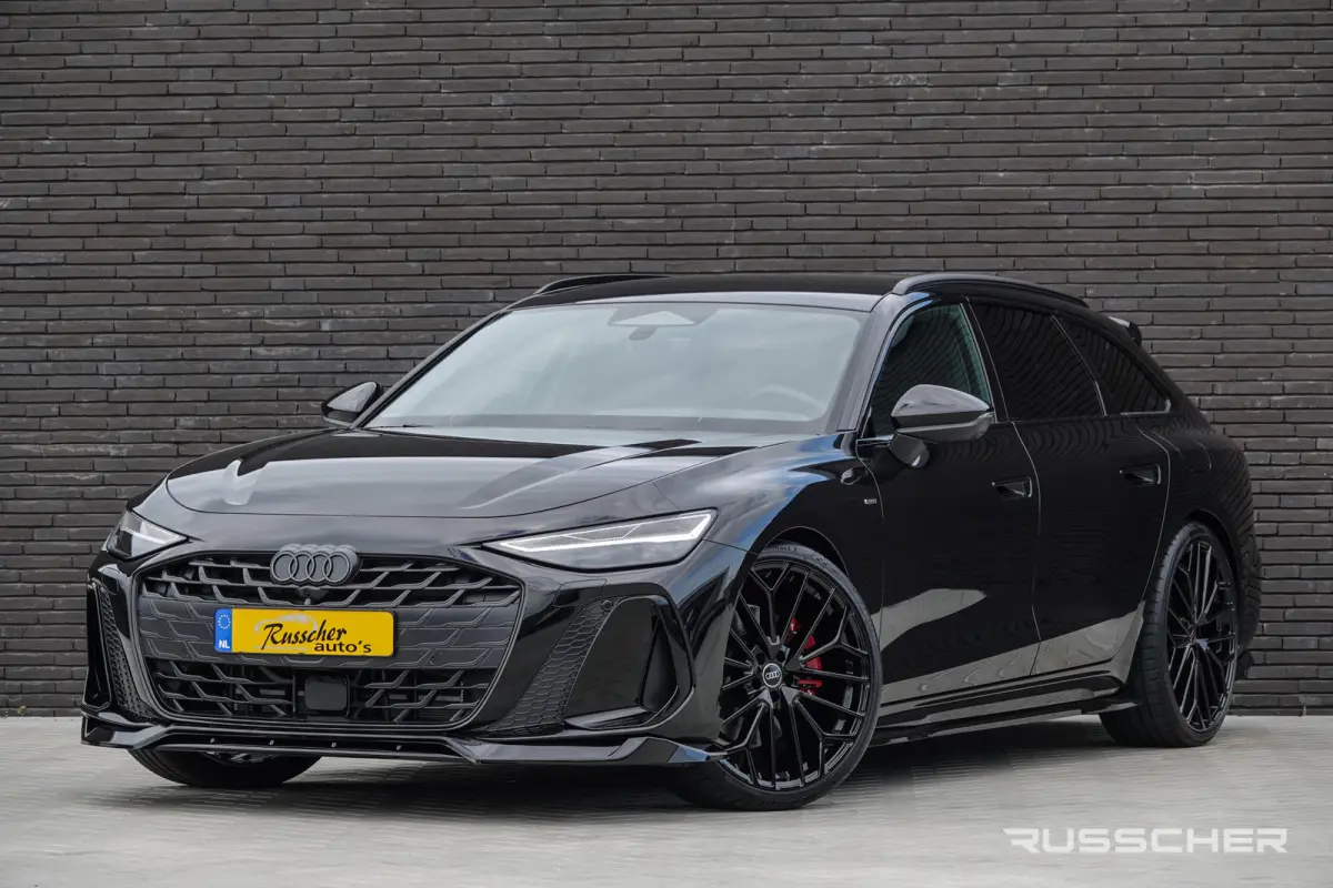 Edition One | 299Pk | quattro | S-Line | Plug-In Hybrid | 360° Camera | Spoiler pack | 22'' |