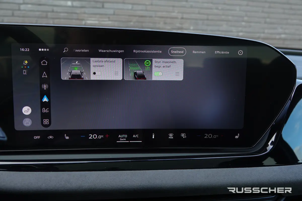 Edition One | 299Pk | quattro | S-Line | Plug-In Hybrid | 360° Camera | Spoiler pack | 22'' |