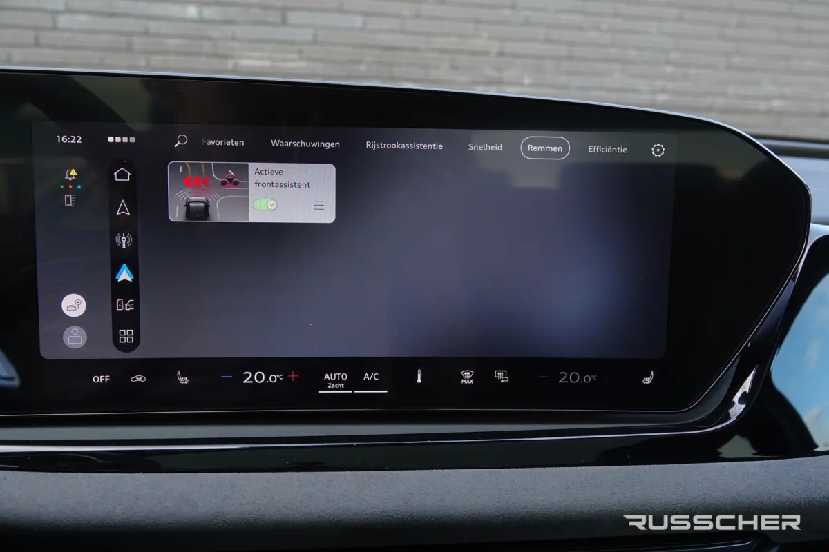 Edition One | 299Pk | quattro | S-Line | Plug-In Hybrid | 360° Camera | Spoiler pack | 22'' |