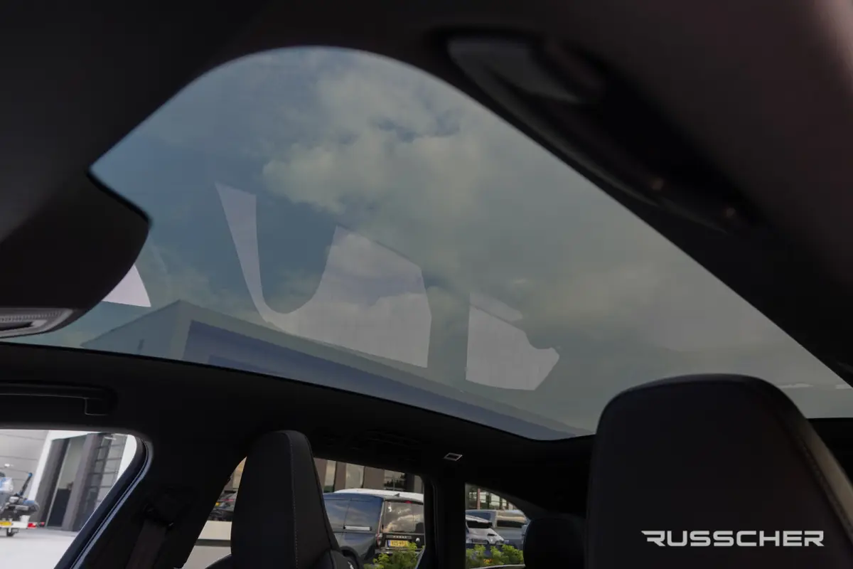 Edition One | 299Pk | quattro | S-Line | Plug-In Hybrid | 360° Camera | Spoiler pack | 22'' |