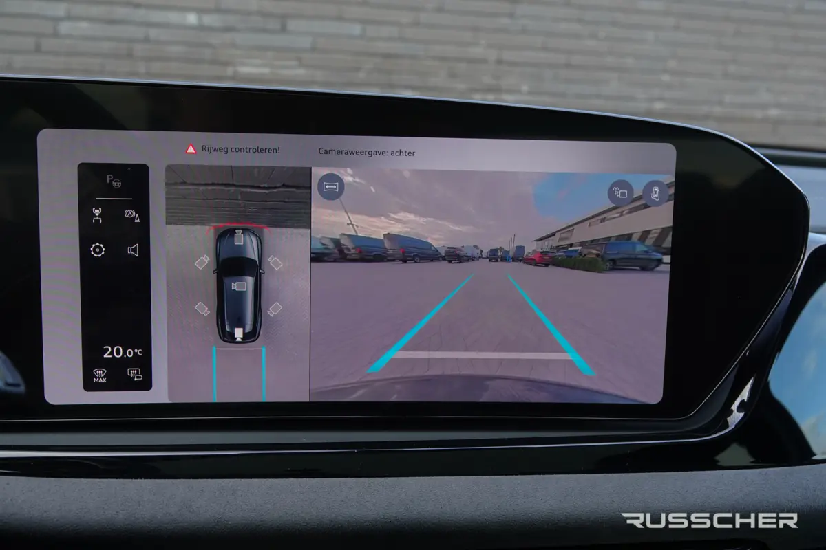 Edition One | 299Pk | quattro | S-Line | Plug-In Hybrid | 360° Camera | Spoiler pack | 22'' |