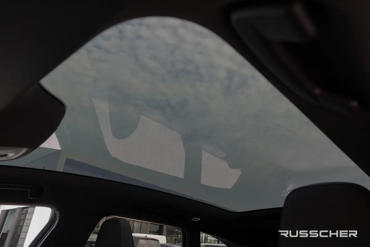 Edition One | e-hybrid 299Pk | quattro | S-Line | Plug-In Hybrid | Panoramadak | 360° Camera | Trekhaak | 21''