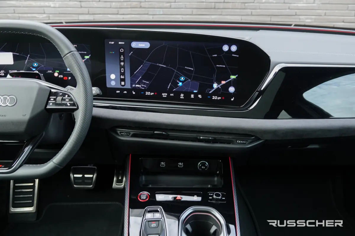 Edition One | e-hybrid 299Pk | quattro | S-Line | Plug-In Hybrid | Panoramadak | 360° Camera | Trekhaak | 21''