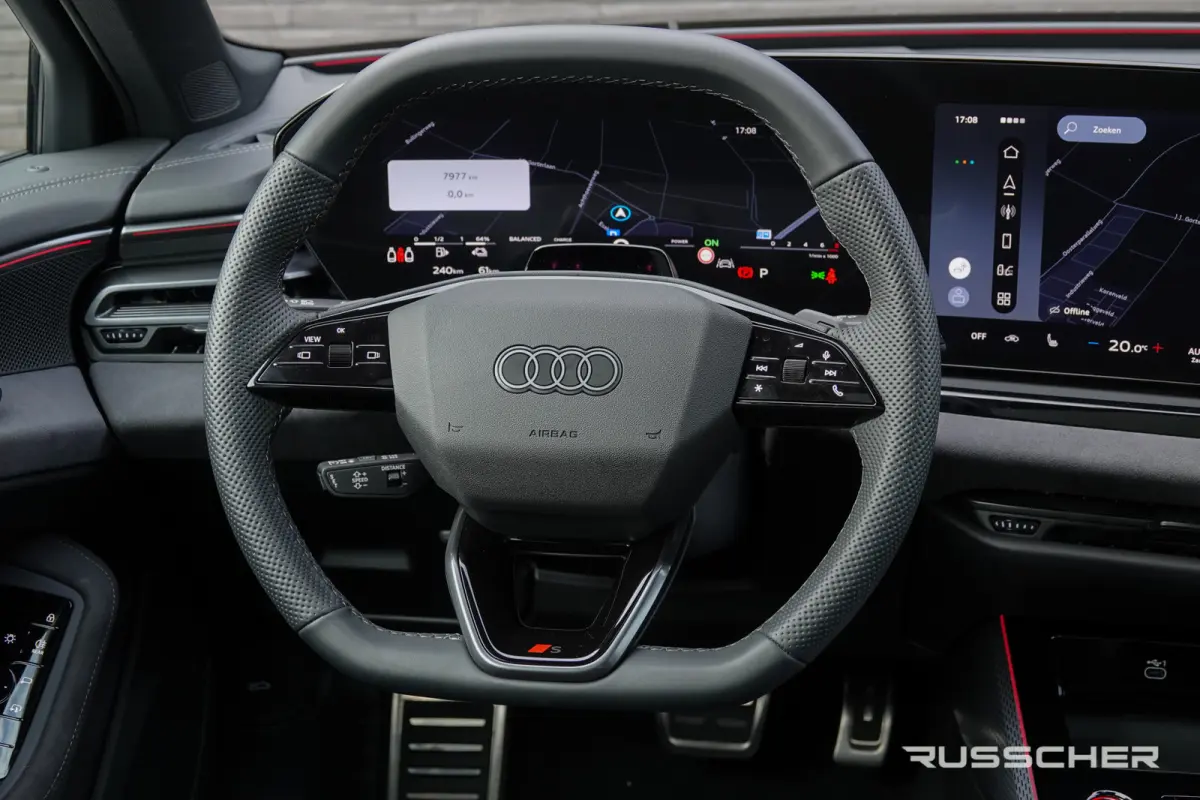 Edition One | e-hybrid 299Pk | quattro | S-Line | Plug-In Hybrid | Panoramadak | 360° Camera | Trekhaak | 21''