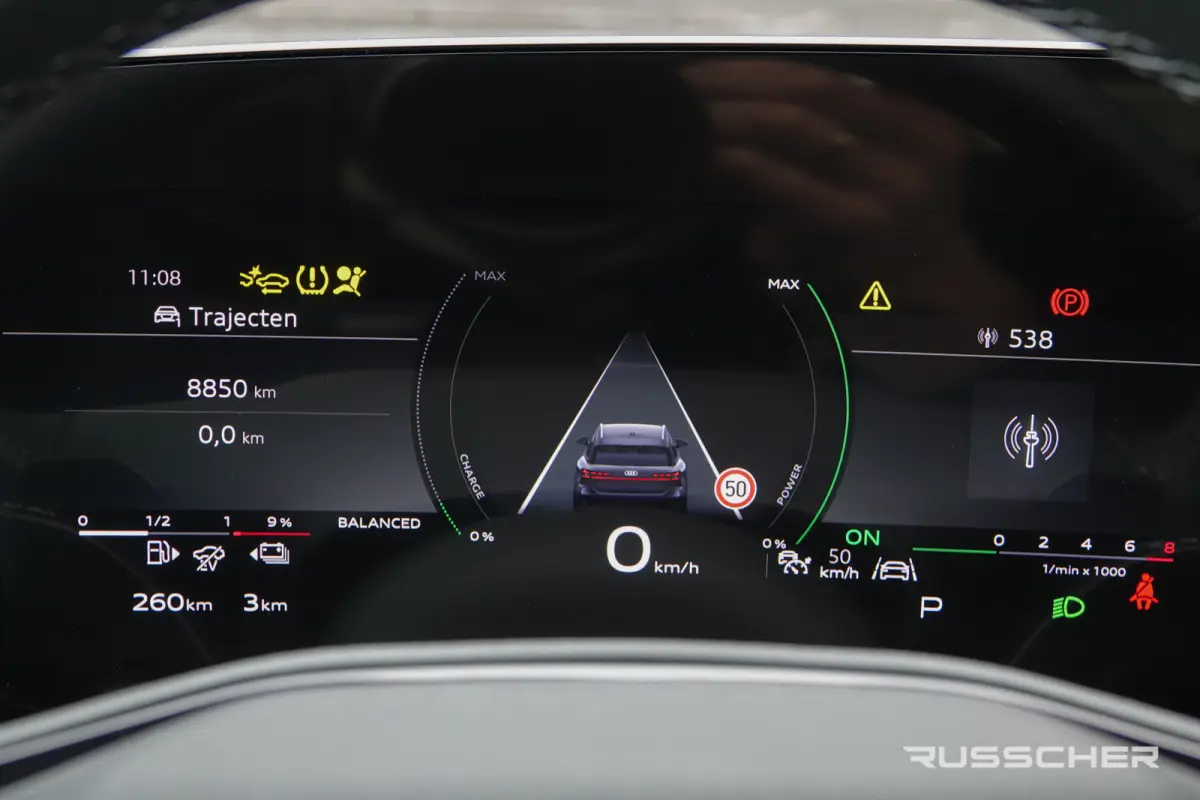 e-hybrid 299Pk | Advanced | Quattro | Plug-in Hybrid | MMI Bijrijdersdisplay | 360° Camera | Leder | 21''