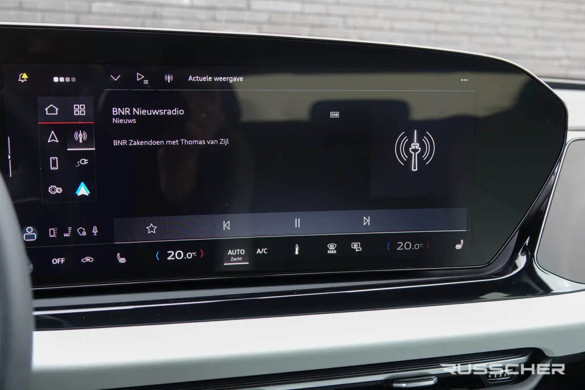 e-hybrid 299Pk | Advanced | Quattro | Plug-in Hybrid | MMI Bijrijdersdisplay | 360° Camera | Leder | 21''