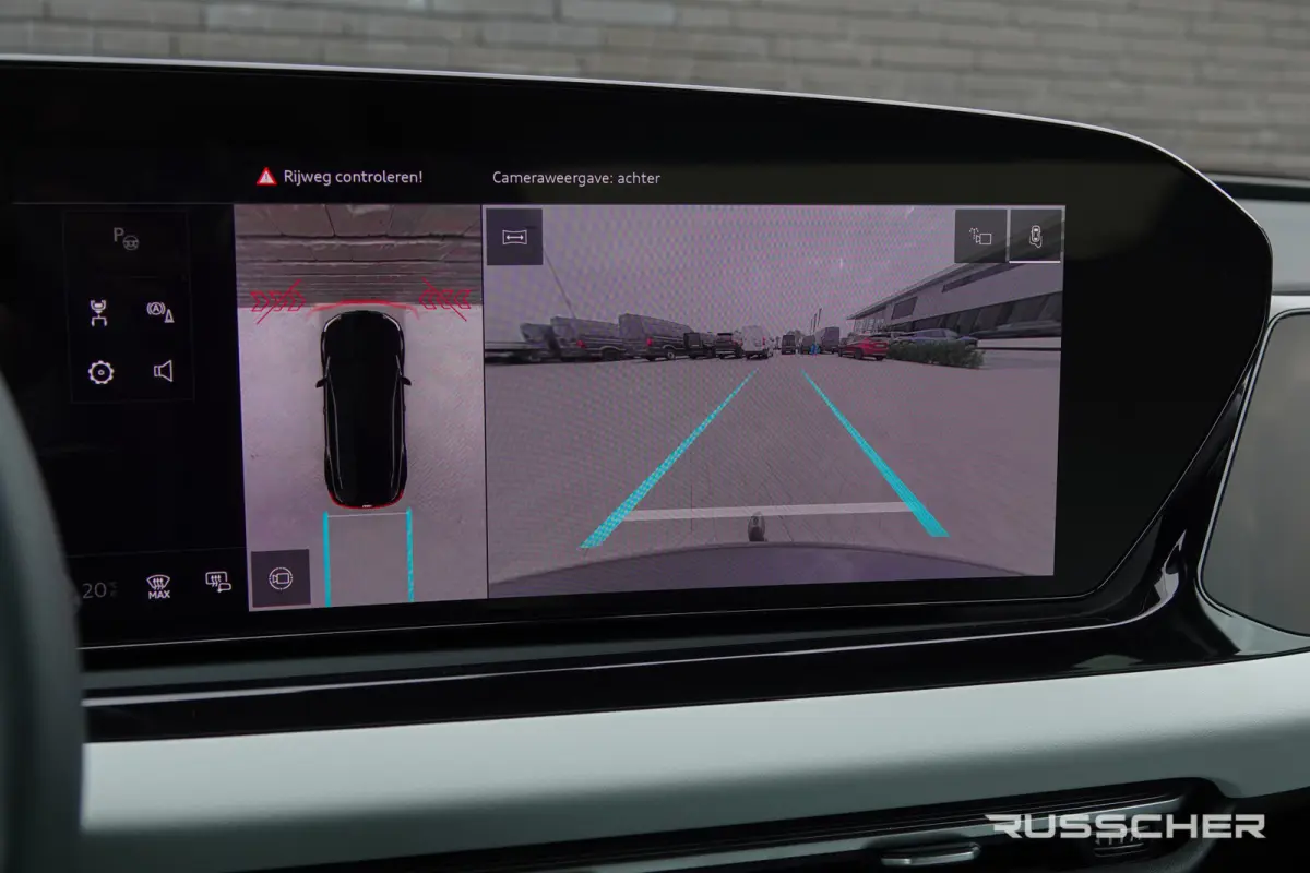 e-hybrid 299Pk | Advanced | Quattro | Plug-in Hybrid | MMI Bijrijdersdisplay | 360° Camera | Leder | 21''