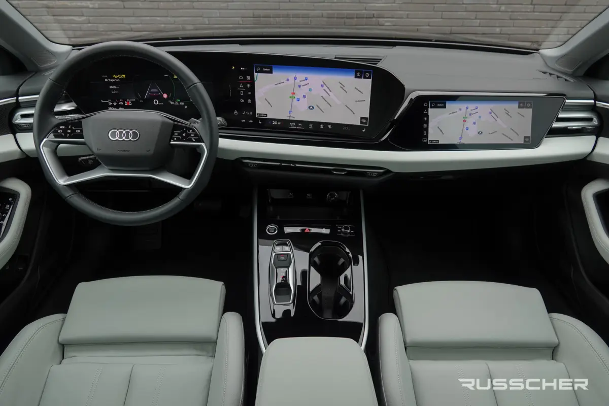 e-hybrid 299Pk | Advanced | Quattro | Plug-in Hybrid | MMI Bijrijdersdisplay | 360° Camera | Leder | 21''