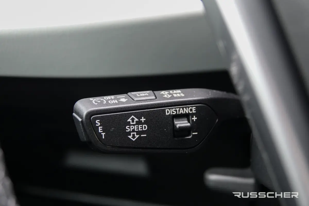 e-hybrid 299Pk | Advanced | Quattro | Plug-in Hybrid | MMI Bijrijdersdisplay | 360° Camera | Leder | 21''