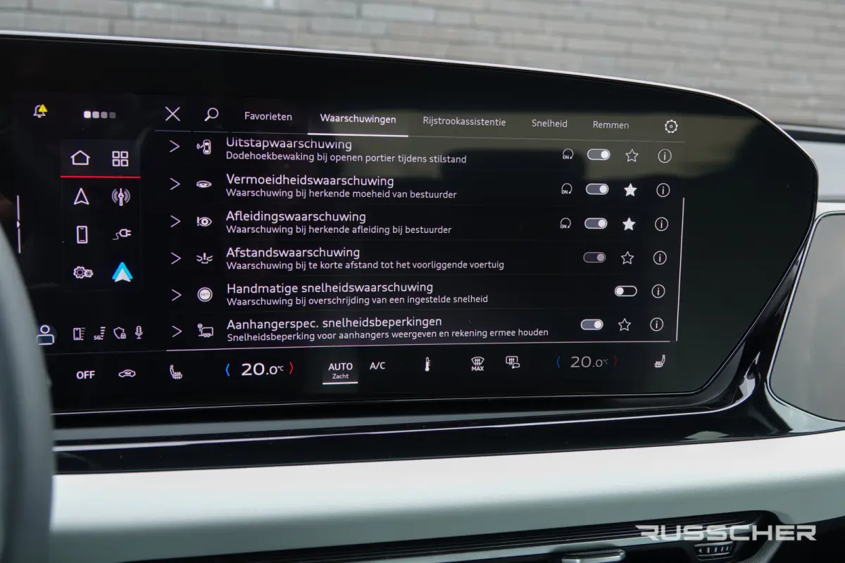 e-hybrid 299Pk | Advanced | Quattro | Plug-in Hybrid | MMI Bijrijdersdisplay | 360° Camera | Leder | 21''