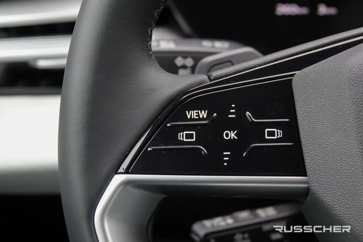 e-hybrid 299Pk | Advanced | Quattro | Plug-in Hybrid | MMI Bijrijdersdisplay | 360° Camera | Leder | 21''