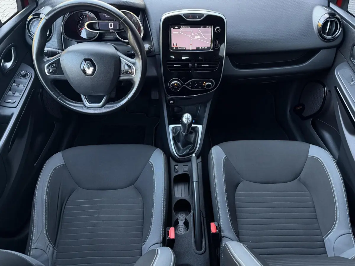0.9 TCe Eco2 Dynamique Cruise PDC Navi Airco