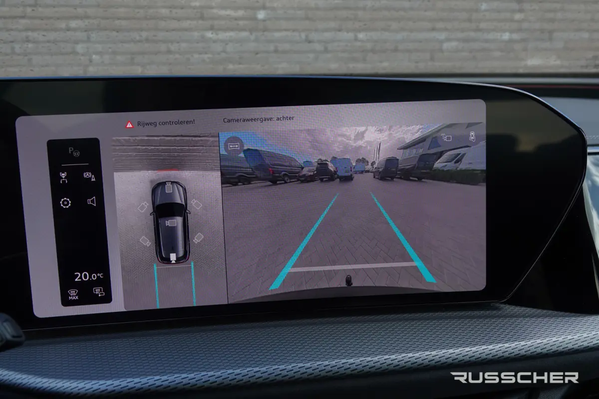 e-hybrid 367Pk | Quattro | S-Line | Panoramadak | Bang&Olufsen | 360° Camera | Trekhaak | 21''