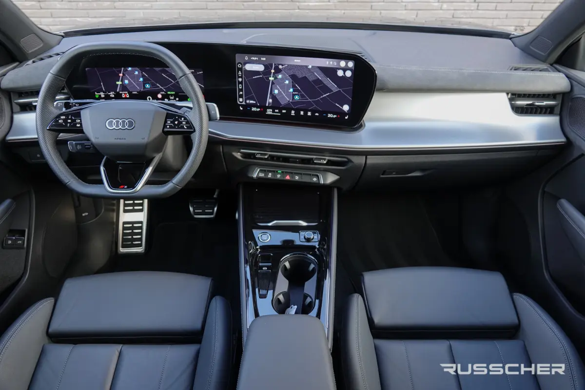 S-Line | e-hybrid 272Pk | Achteruitrijcamera | Virtual Cockpit | 19'' | Indium Grey