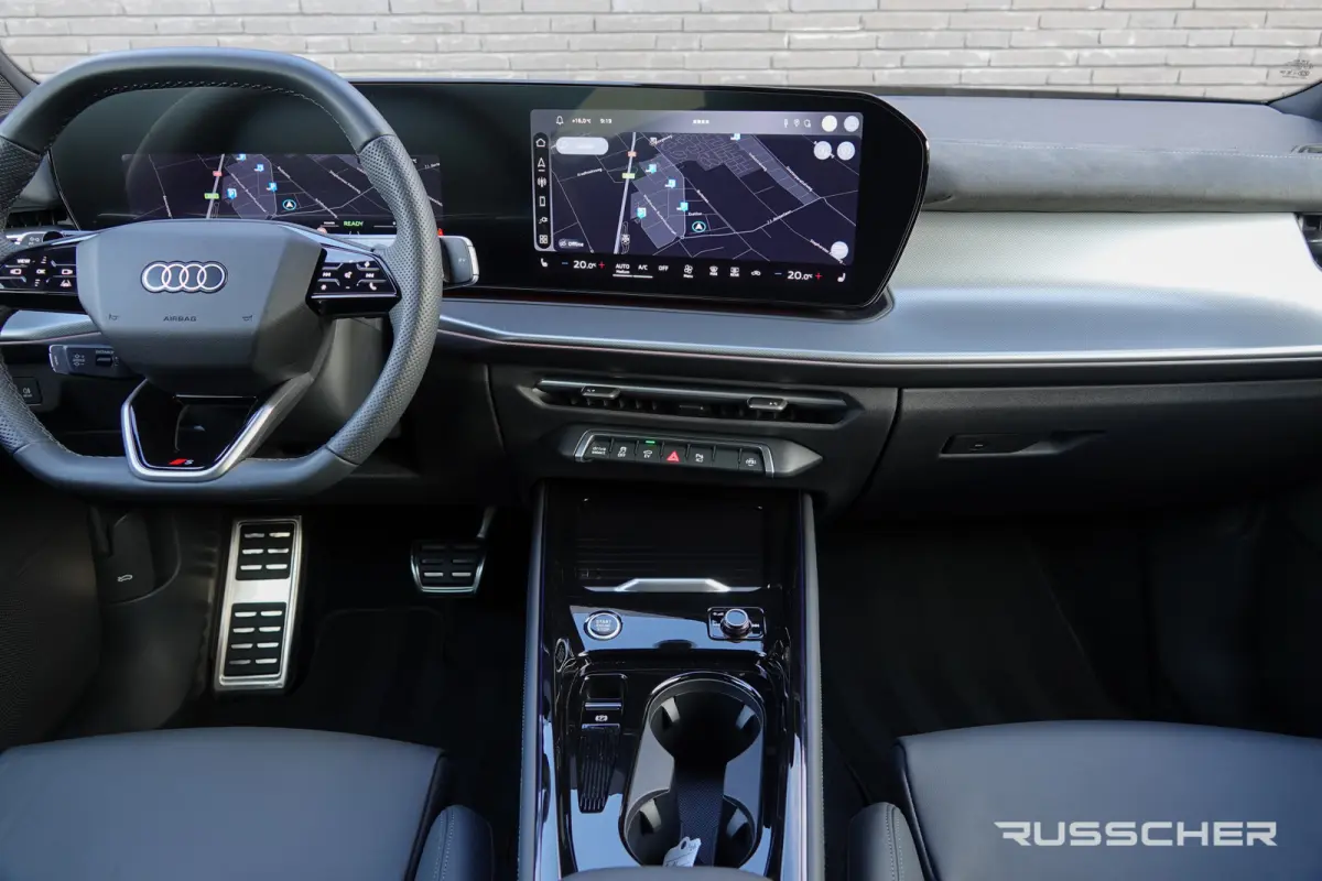 S-Line | e-hybrid 272Pk | Achteruitrijcamera | Virtual Cockpit | 19'' | Indium Grey