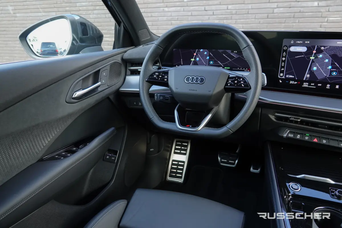 S-Line | e-hybrid 272Pk | Achteruitrijcamera | Virtual Cockpit | 19'' | Indium Grey