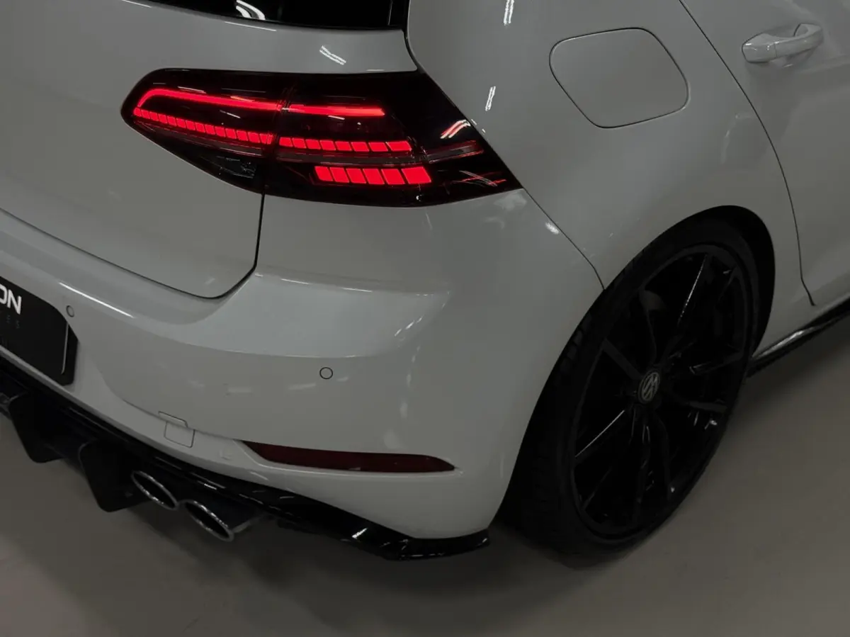 2.0 TSI 4Motion R|Pano|Dyn|DCC|420PK|Maxton
