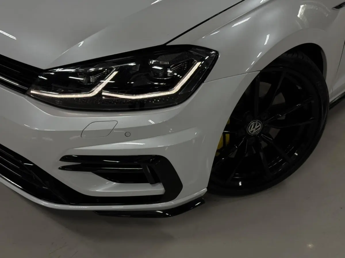 2.0 TSI 4Motion R|Pano|Dyn|DCC|420PK|Maxton