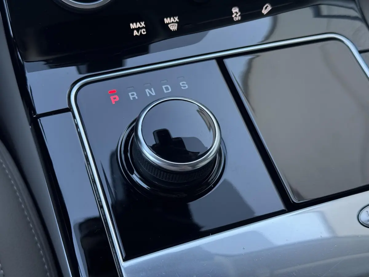 2.0 P250 Turbo AWD Carbon Edition 2e Eigenaar|Navi|Camera|Meridian Sound System|Trekhaak|Clima|Cruise|Carplay|N.A.P|NL Auto|APK tot 09-2027