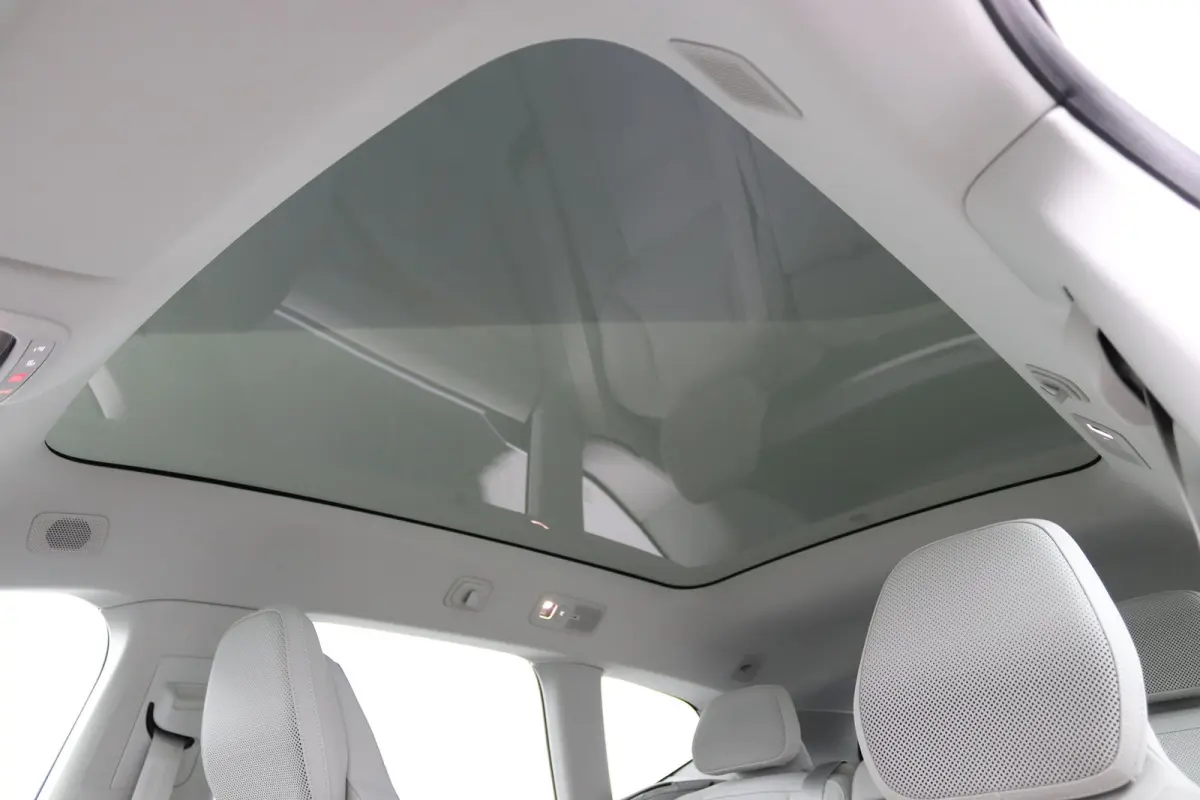 P10 AWD Ultra 95 kWh | Bowers&Wilkins | Stoelventilatie | Elektromagnetisch Dak | 22 inch |