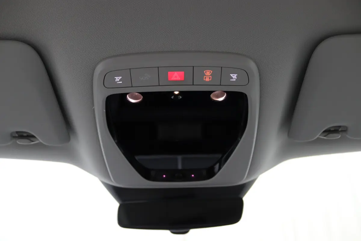 P10 AWD Ultra 95 kWh | Bowers&Wilkins | Stoelventilatie | Elektromagnetisch Dak | 22 inch |