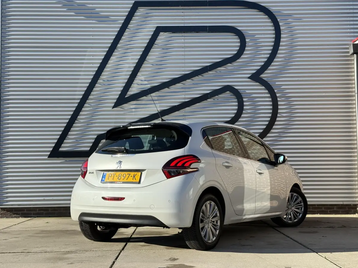 1.6 BlueHDi Blue Lease Executive 2e Eigenaar|Navi|Carplay|Clima|Cruise|PDC|N.A.P|Nieuwe APK bij Aflevering