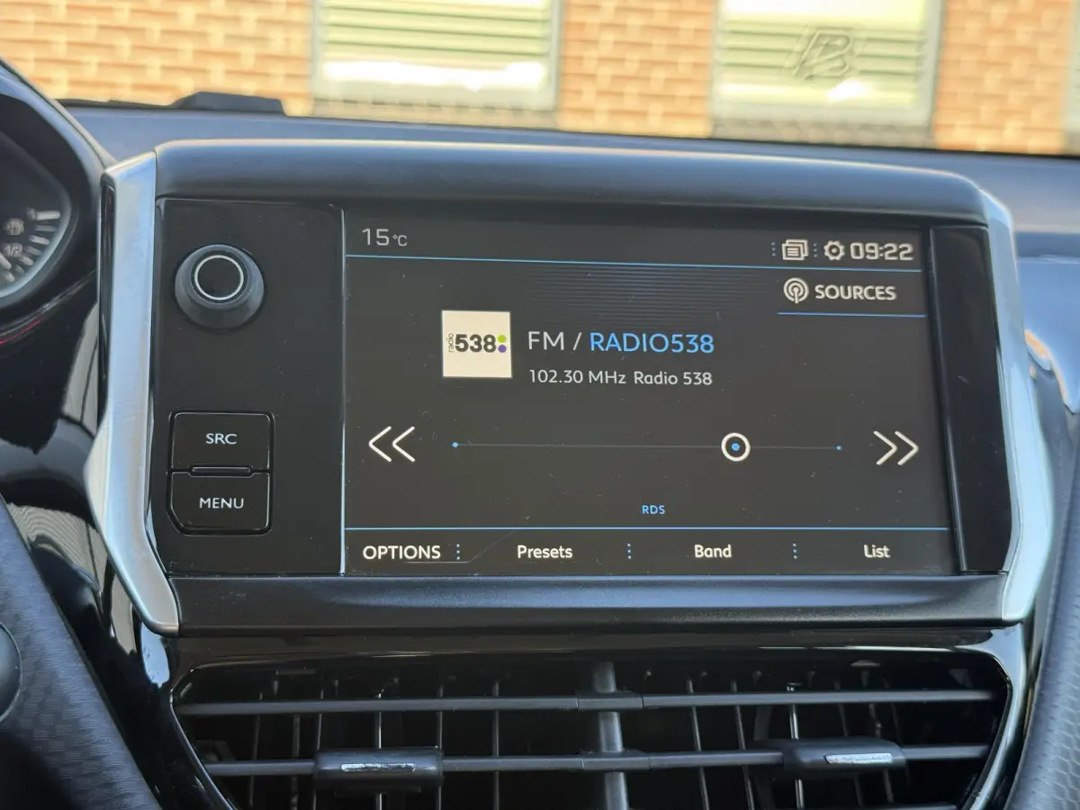 1.6 BlueHDi Blue Lease Executive 2e Eigenaar|Navi|Carplay|Clima|Cruise|PDC|N.A.P|Nieuwe APK bij Aflevering
