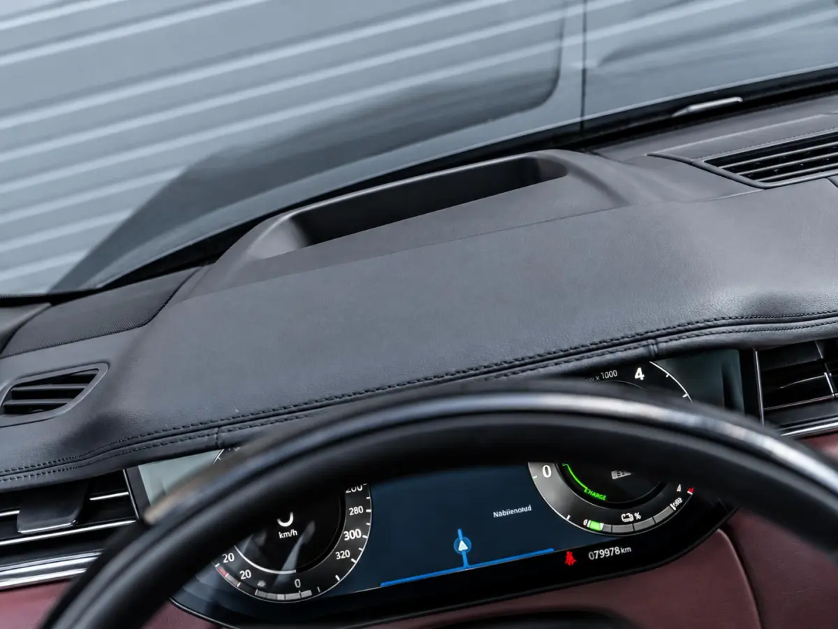 3.0 P550e Autobiography PHEV - 1e Eig l 4WS l Standkachel l Massage