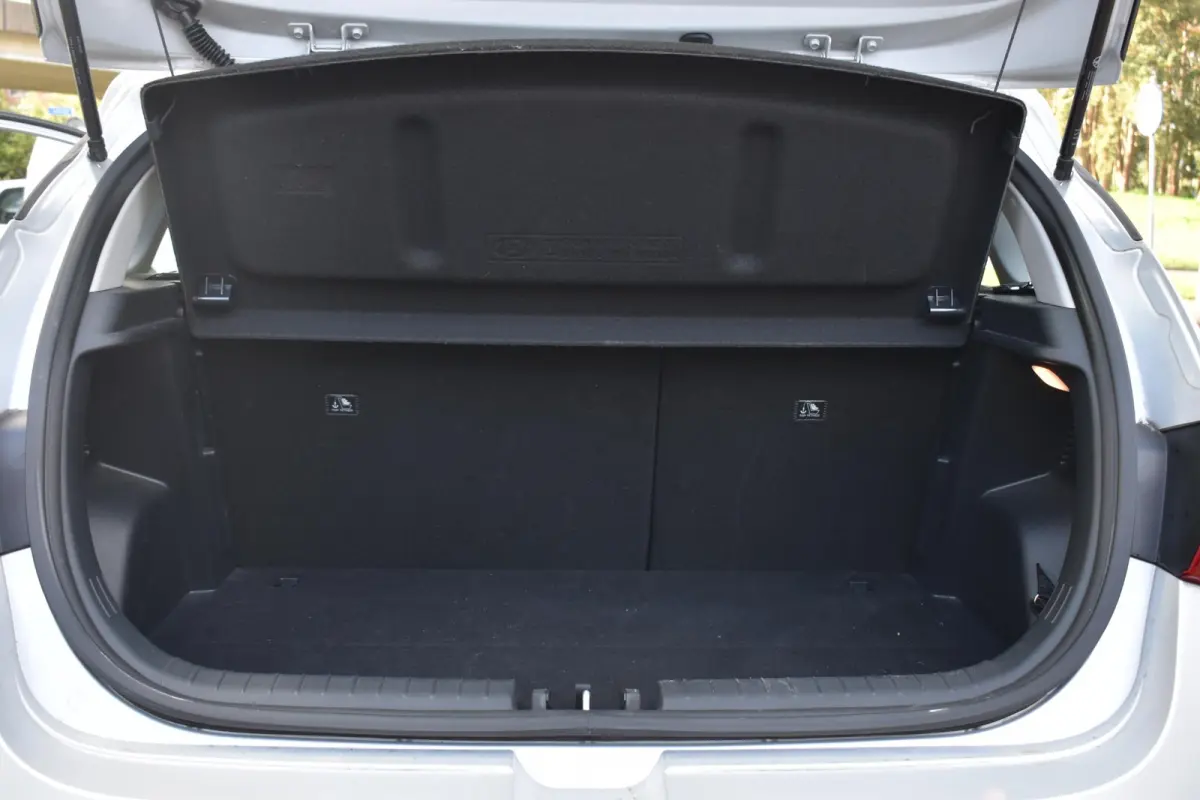 1.2 MPI Comfort 1e Eigenaar | Camera | Carplay Navigatie | BSM | Airco | 12 mnd BOVAG garantie | Whatsapp 06-53188999