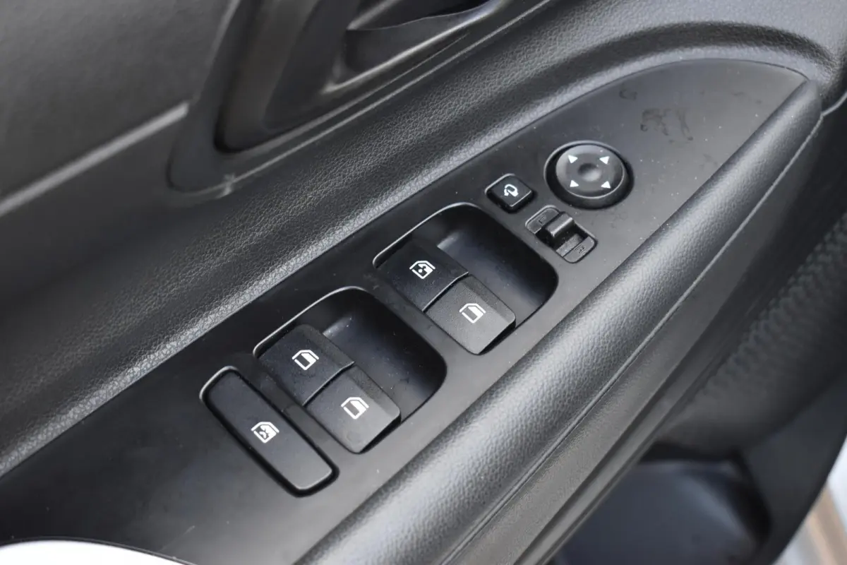 1.2 MPI Comfort 1e Eigenaar | Camera | Carplay Navigatie | BSM | Airco | 12 mnd BOVAG garantie | Whatsapp 06-53188999