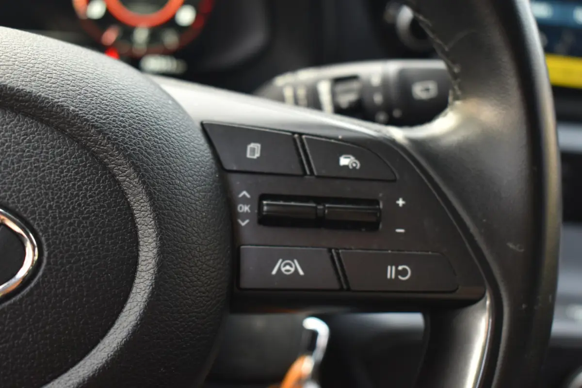 1.2 MPI Comfort 1e Eigenaar | Camera | Carplay Navigatie | BSM | Airco | 12 mnd BOVAG garantie | Whatsapp 06-53188999