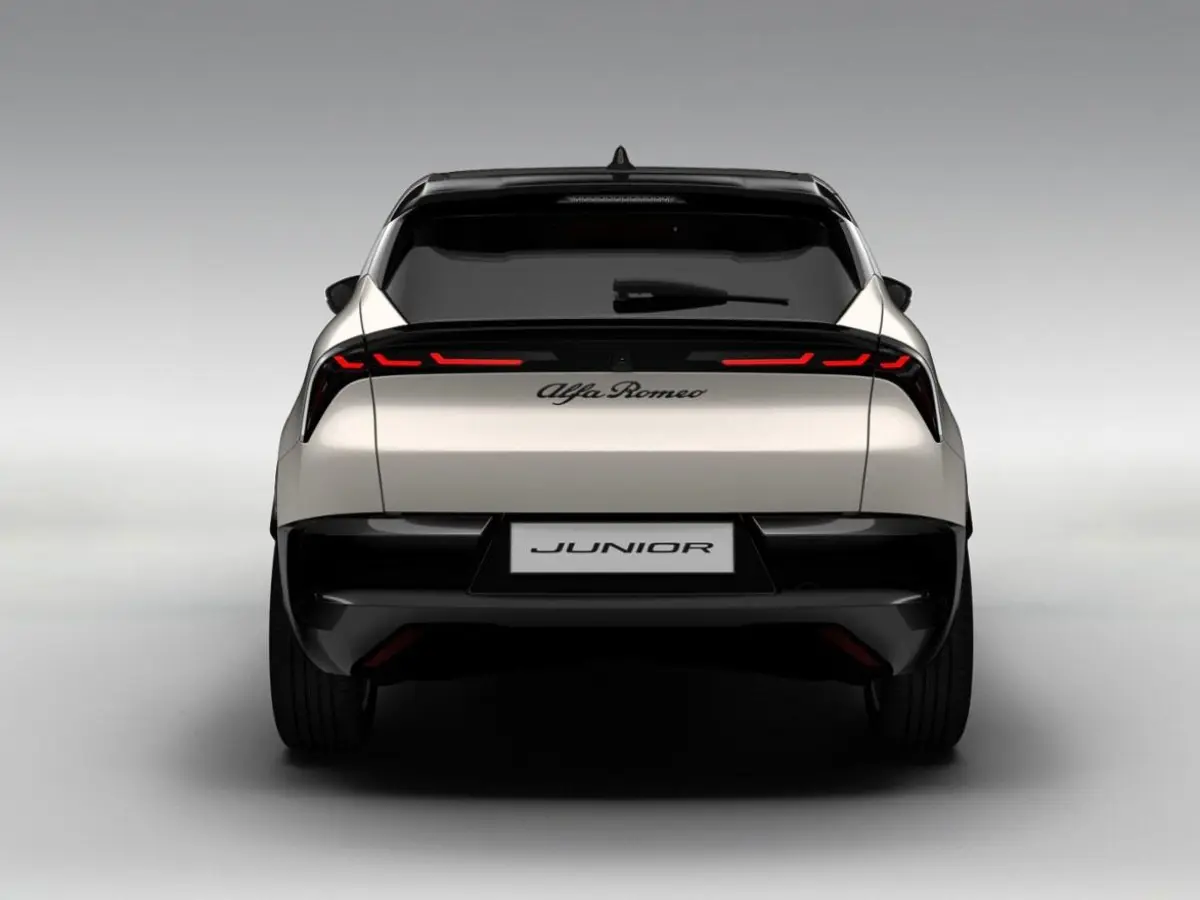 Elettrica Ti 54 kWh | Uit voorraad leverbaar | Adapt. Cruise | Elektr. A-Klep | Schuif/Kanteldak | LED | BSM | Keyless | Camera