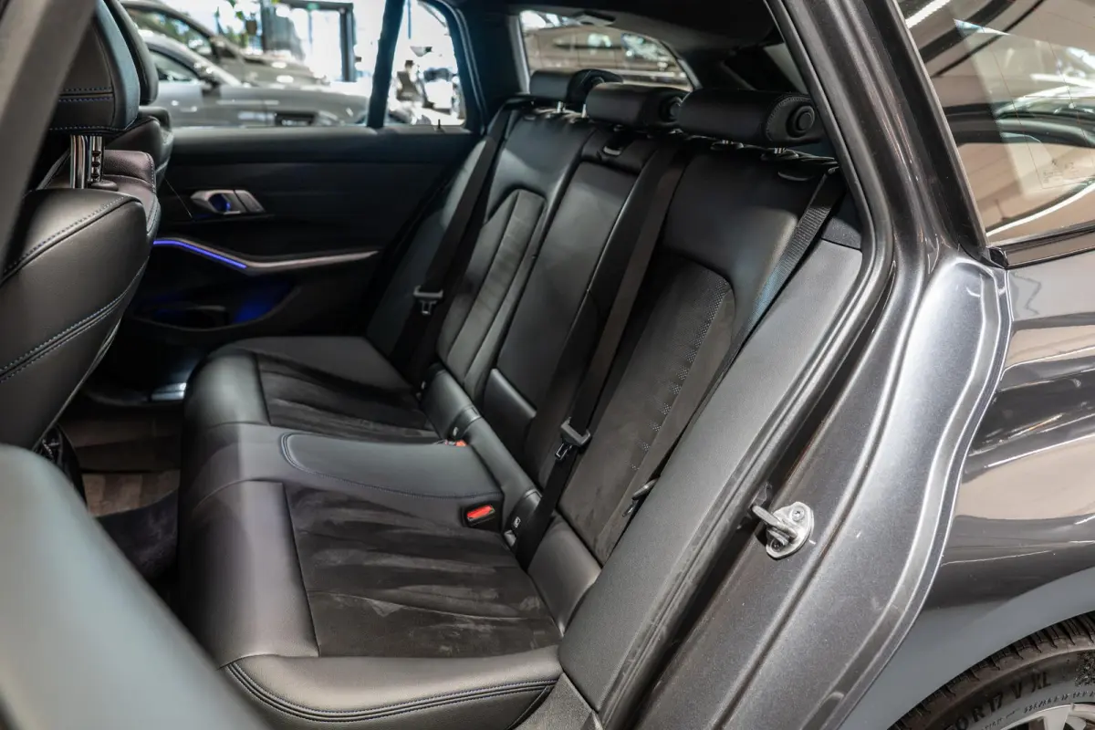 330e High Executive | M Sport | Alcantara Spotstoelen | Stuurwielverwarming