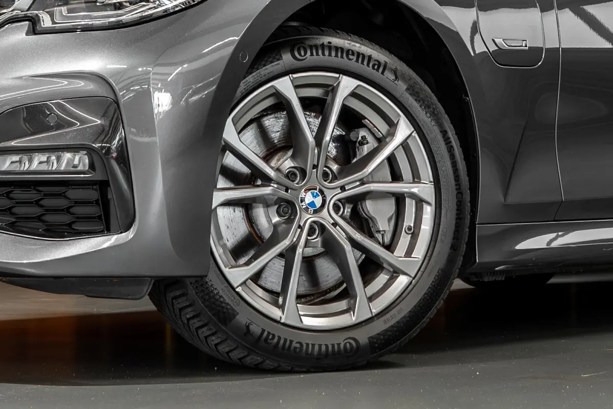 330e High Executive | M Sport | Alcantara Spotstoelen | Stuurwielverwarming