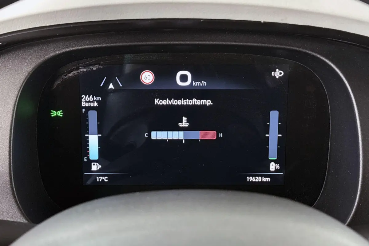 1.0 Hybrid Pandina Airco Apple CarPlay Cruise Control