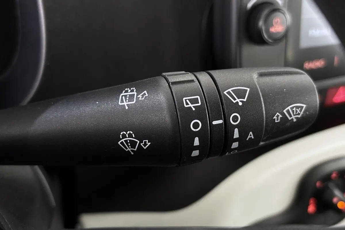 1.0 Hybrid Pandina Airco Apple CarPlay Cruise Control