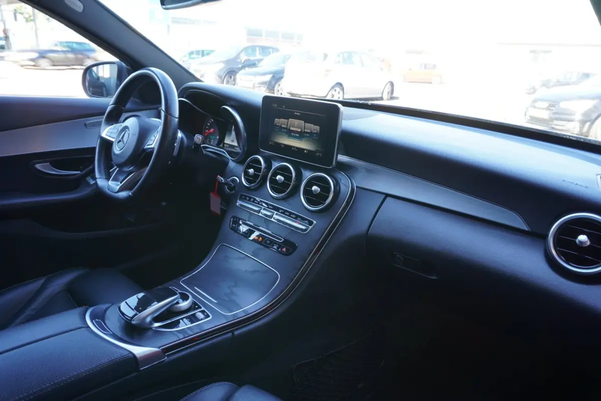 180 Sport Edition Premium Plus Automaat | Airco | Navigatie | Vol opties | Elek. pakket | Inruil mog