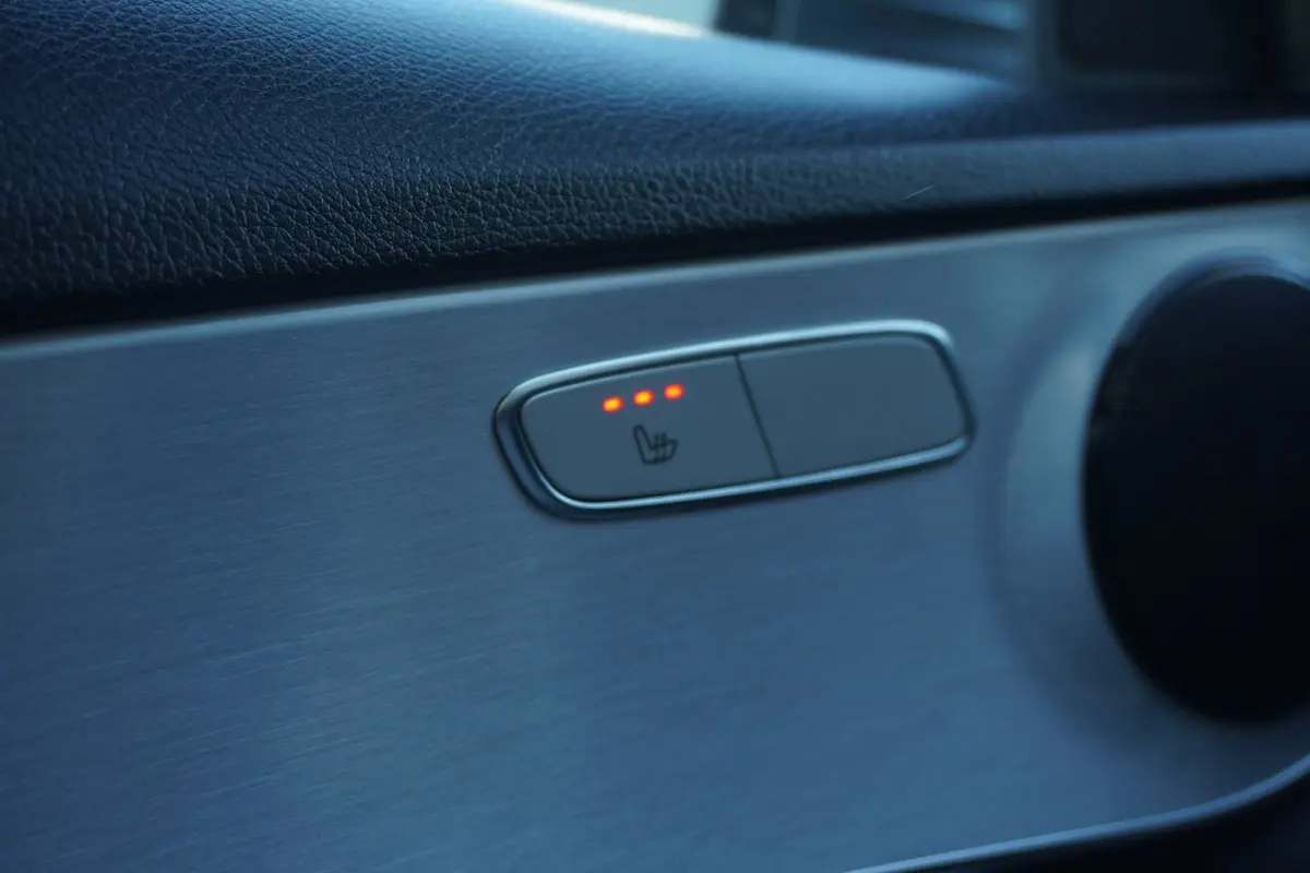 180 Sport Edition Premium Plus Automaat | Airco | Navigatie | Vol opties | Elek. pakket | Inruil mog
