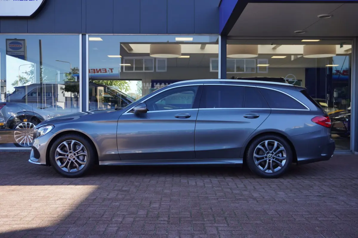 180 Sport Edition Premium Plus Automaat | Airco | Navigatie | Vol opties | Elek. pakket | Inruil mog