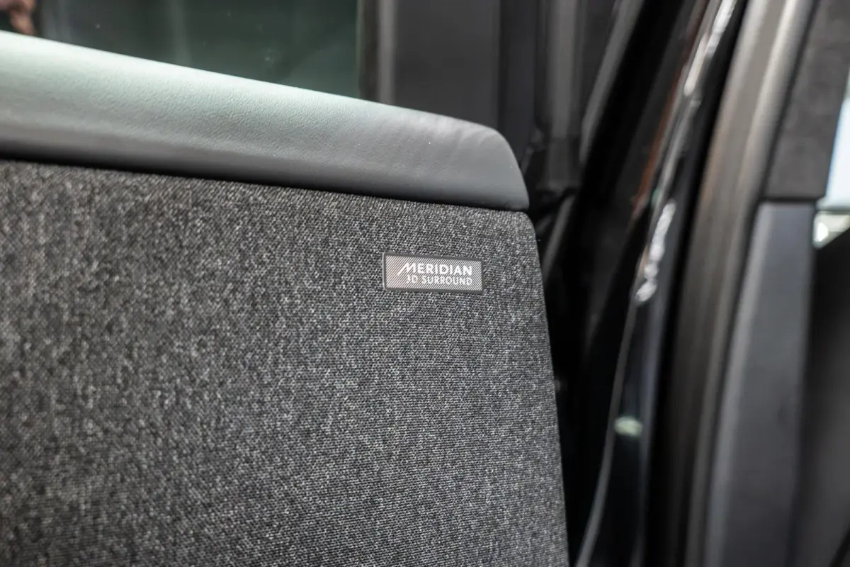 3.0 P550e Autobiography PHEV Achterasbesturing | Stoelventilatie V&A | Schuifdak | Fabrieksgarantie 10-2028