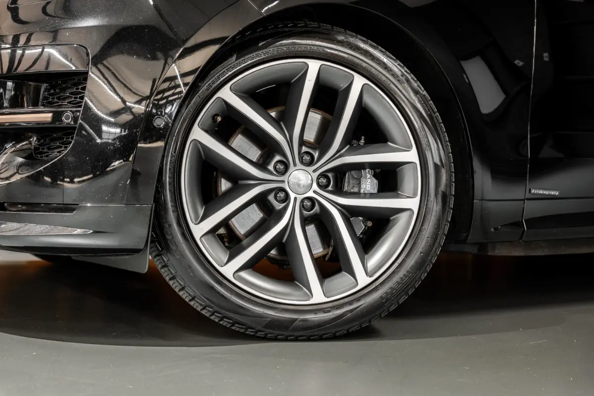 3.0 P550e Autobiography PHEV Achterasbesturing | Stoelventilatie V&A | Schuifdak | Fabrieksgarantie 10-2028