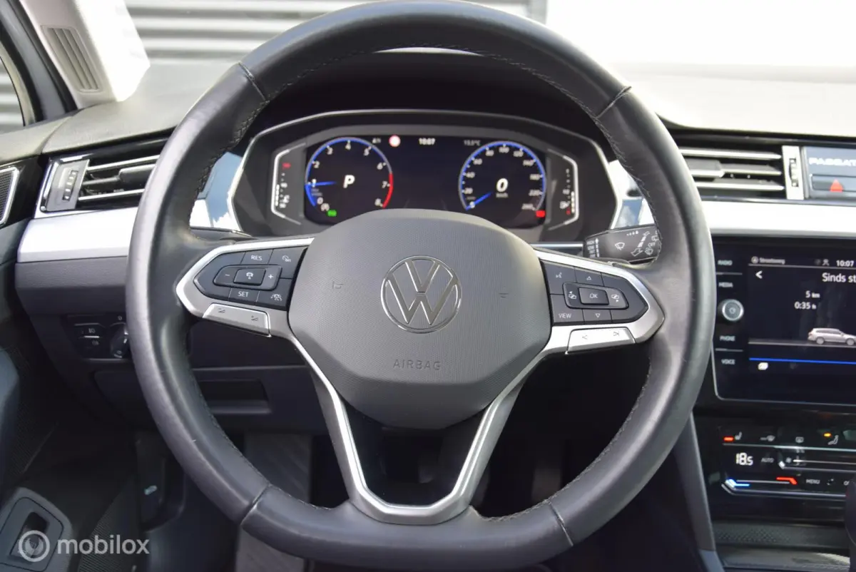 1.5 TSI Business edition Dealer Onderhouden afn. trekhaak ACC Virtual cockpit