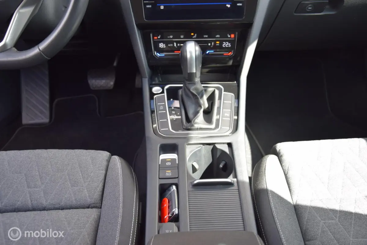 1.5 TSI Business edition Dealer Onderhouden afn. trekhaak ACC Virtual cockpit