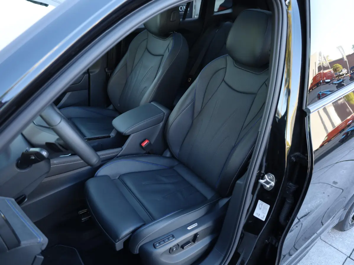 1.5 eHybrid R-Line 272PK | Full Options | Panodak | Leer | H&K | 360° | Black Style | Head-up | Memory | Stoel Ventilatie | Elektrische kofferklep | Garantie 2031 |