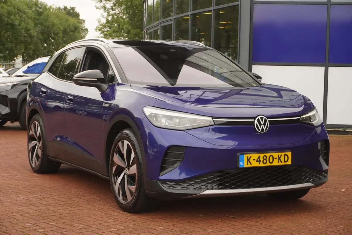First 77 kWh+Led+Navigatie+Camera+Leder+trekhaak+20"Lmv+ 88% SOH DECEMB 2020= RIJKLAAR !!