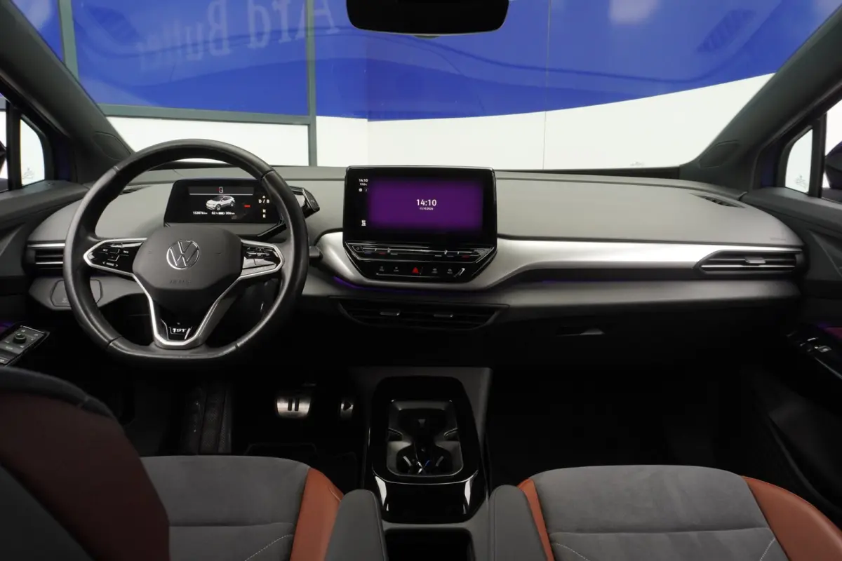 First 77 kWh+Led+Navigatie+Camera+Leder+trekhaak+20"Lmv+ 88% SOH DECEMB 2020= RIJKLAAR !!