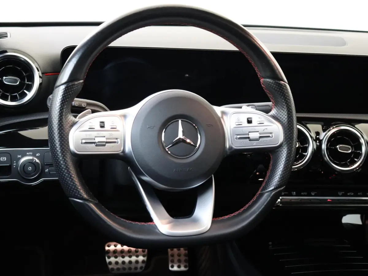 250 e Business Solution AMG Limited / Night-Pakket / Panaromadak /