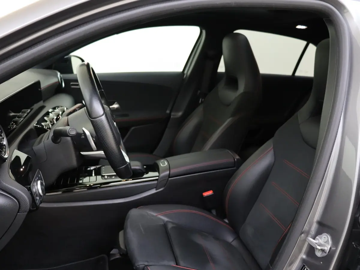 250 e Business Solution AMG Limited / Night-Pakket / Panaromadak /